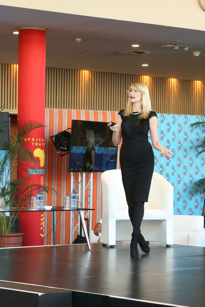 keynote speaker trend analyst blockchain effect