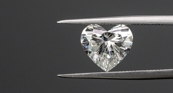 Debeers Stronger Together